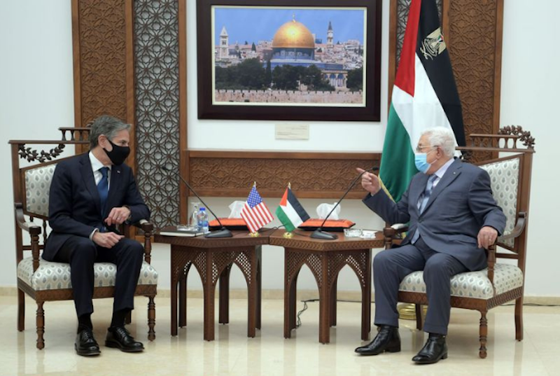 Palestinian Authority President Mahmoud Abbas (R) with US Secretary of State Antony Blinken. (Photo: Mahmoud Abbas FB Page)